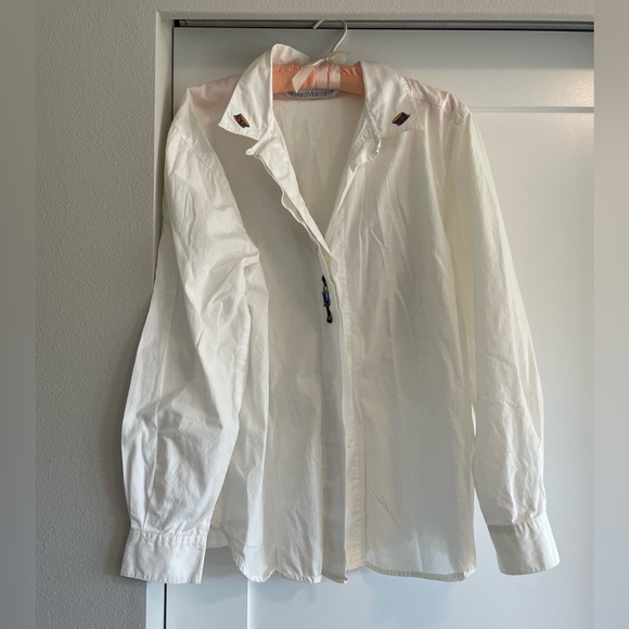 white nutcracker embroidered white button up💕 - Picture 1 of 4